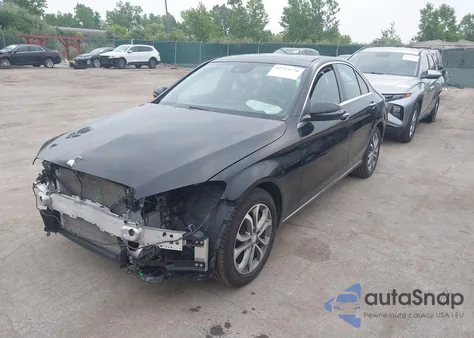 2017 Mercedes-Benz C 300 4Matic/Luxury 4Matic/Sport 4Matic из США, поврежденный, VIN WDDWF4KB8HR256544